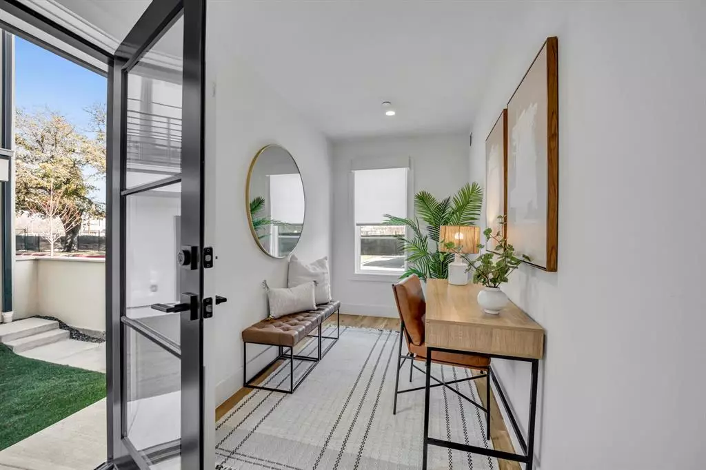 Dallas, TX 75206,7207 Gaston Avenue #1006