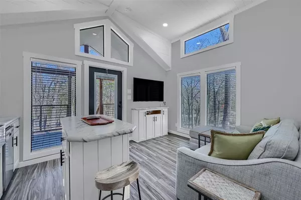 Pottsboro, TX 75076,38 Rice Lane