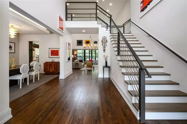 Dallas, TX 75229,3817 Meadowdale Lane