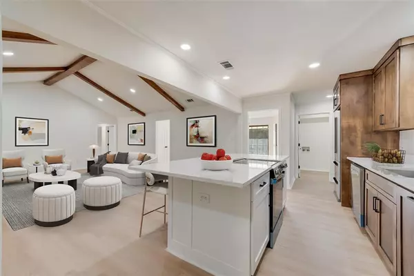 Rockwall, TX 75032,5813 Yacht Club Drive