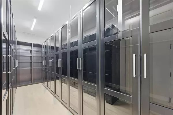 Dallas, TX 75204,3923 Cole Avenue #101