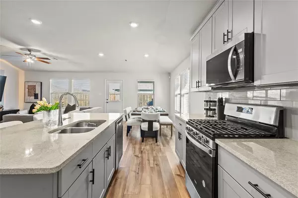 Fort Worth, TX 76108,10940 Golden Barrel Court