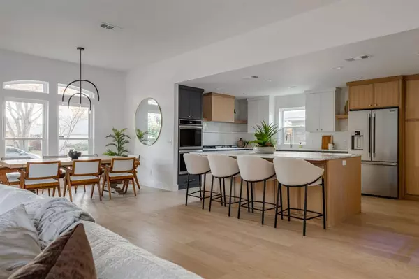 Dallas, TX 75252,6423 Wrenwood Drive