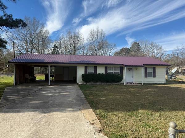 518 Arlington Street, Coushatta, LA 71019