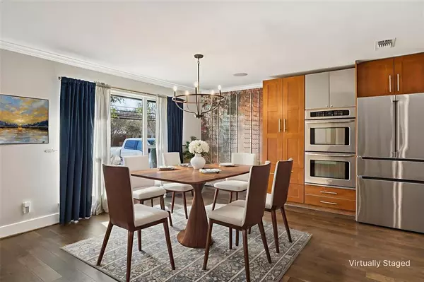 Dallas, TX 75231,6976 Walling Lane