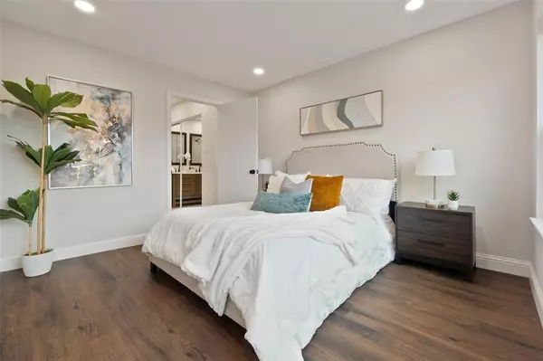 Dallas, TX 75209,4816 W Mockingbird Lane