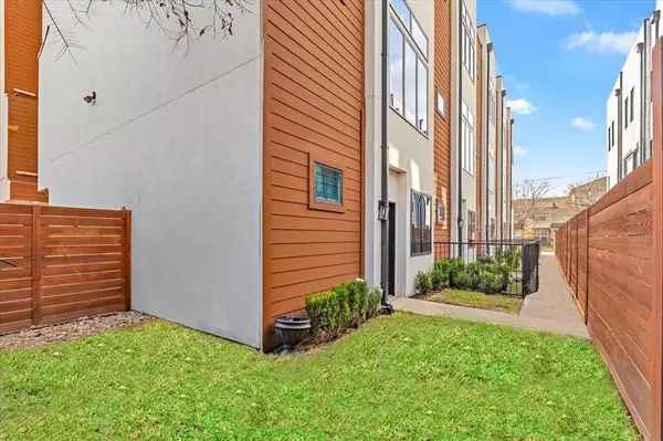 Dallas, TX 75204,1910 Caddo Street #A205