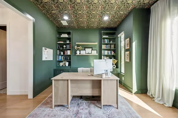 Dallas, TX 75229,4419 Merrell Road