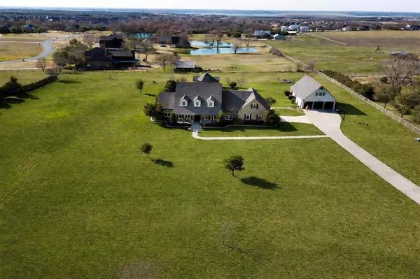 992 Anna Cade Road, Rockwall, TX 75087