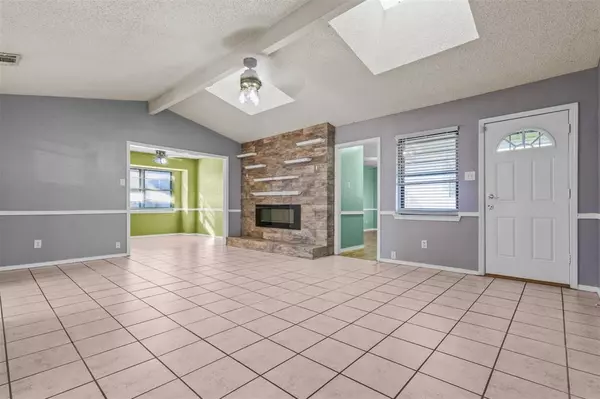 Duncanville, TX 75116,607 Willowbrook Circle