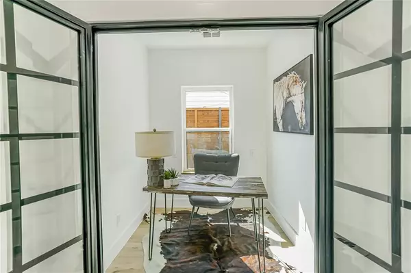 Dallas, TX 75220,3631 Espanola Drive