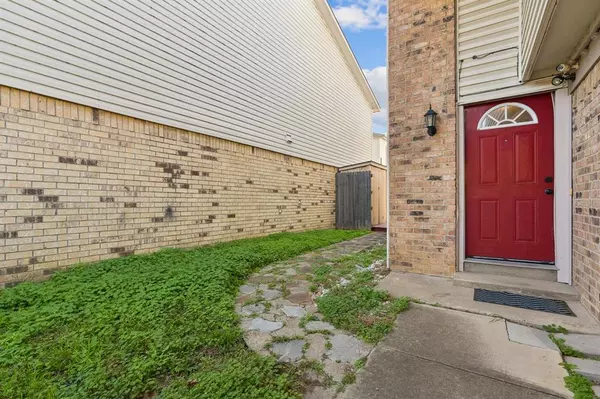 Carrollton, TX 75006,2009 Via Bravo