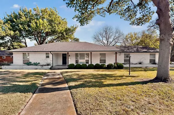 766 S Manus Drive, Dallas, TX 75224