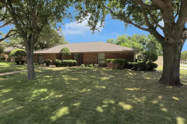 Highland Village, TX 75077,490 Sellmeyer Lane