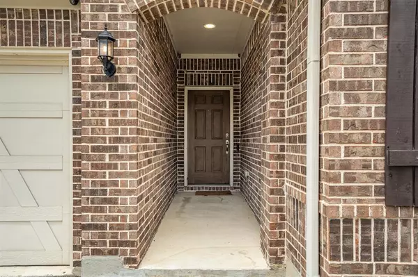 Denton, TX 76226,6620 Roaring Creek