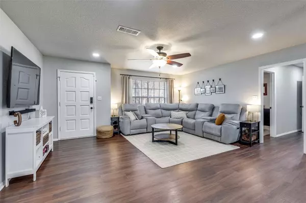 Decatur, TX 76234,3205 S Lipsey Street