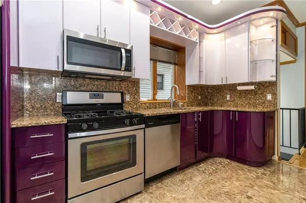 Brooklyn, NY 11235,2803 Batchelder ST #1A