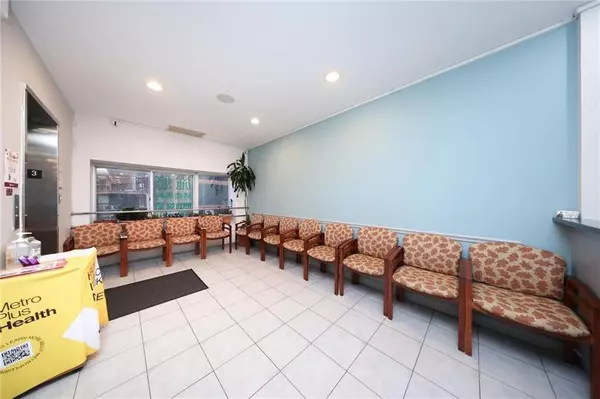 Brooklyn, NY 11220,829 57th ST #3