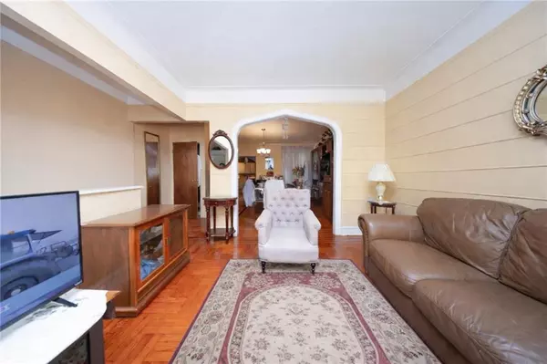 Brooklyn, NY 11204,251 Avenue P