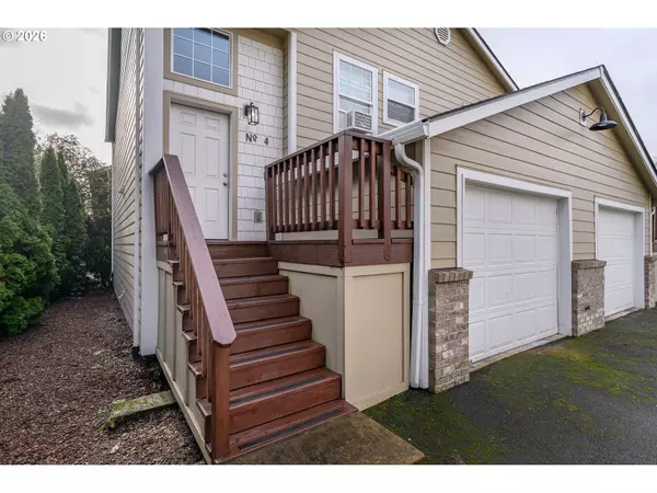 Newberg, OR 97132,710 N ELLIOTT RD