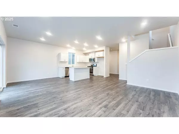 Springfield, OR 97477,2844 Pierce PKWY