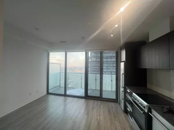 Toronto C08, ON M4Y 0C3,50 Charles ST E #3312