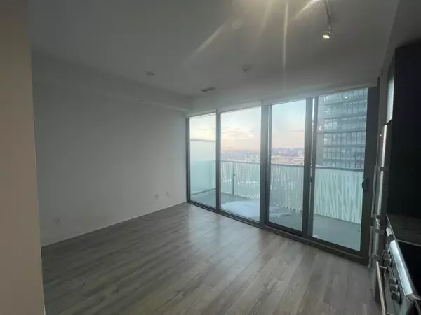 Toronto C08, ON M4Y 0C3,50 Charles ST E #3312