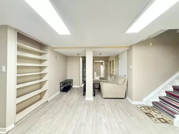 Toronto C15, ON M2H 2G7,92 Francine DR #Bsmt