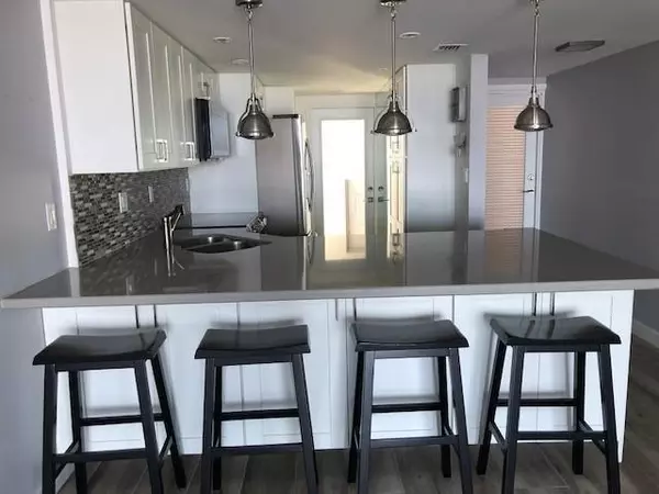 Pompano Beach, FL 33062,1609 N Riverside Dr #902