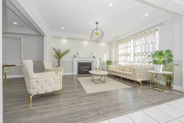 East Gwillimbury, ON L9N 0V3,108 Frank Kelly DR