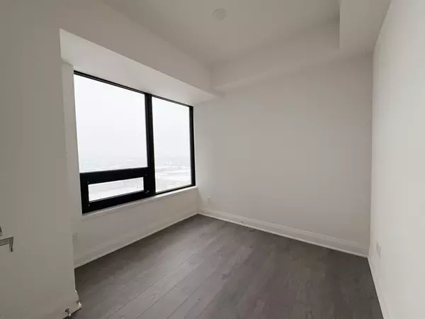 Mississauga, ON L5B 0S1,2 Erskine RD #1710