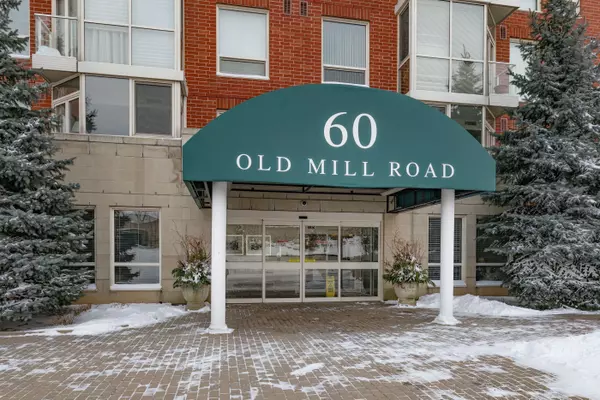 Oakville, ON L6J 7V9,60 Old Mill RD #205