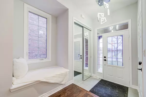 Milton, ON L9T 8Y1,342 Powadiuk PL