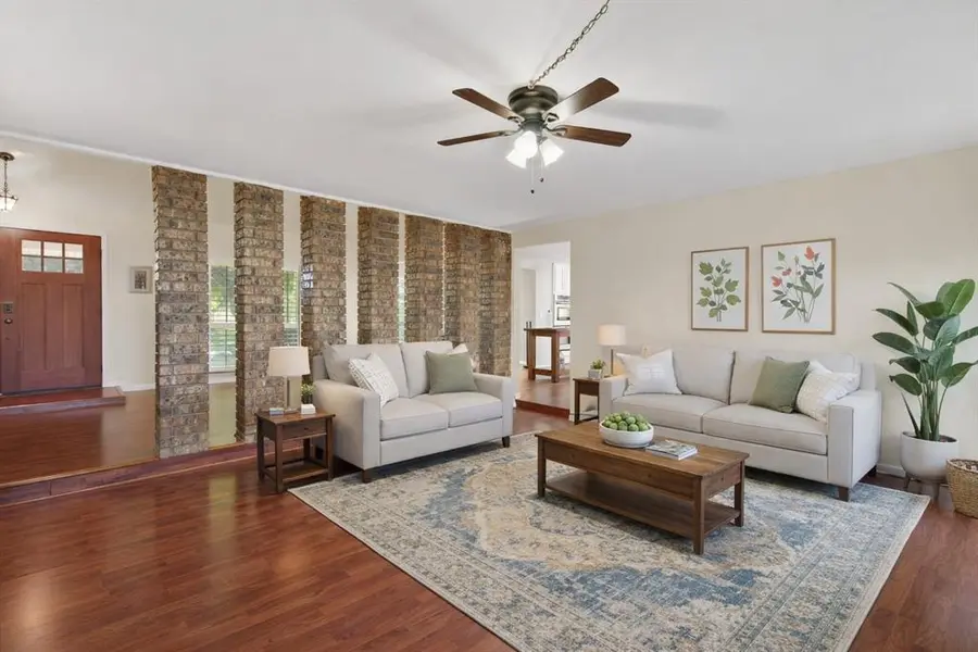 1617 Baltimore Drive, Richardson, TX 75081