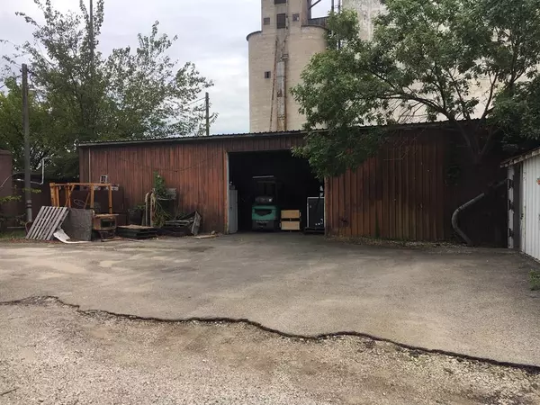 Sherman, TX 75090,312 E Houston Street