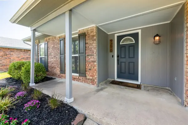 Rowlett, TX 75088,9210 Linda Vista Drive