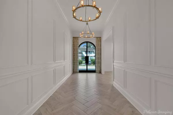 Shreveport, LA 71106,407 Oakwood Trace Court