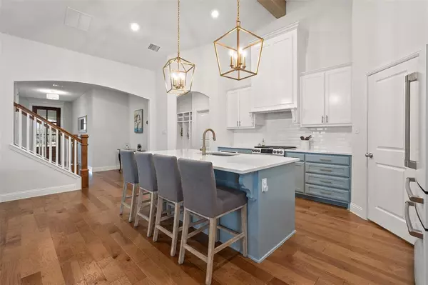 Aledo, TX 76008,825 Highlands Avenue