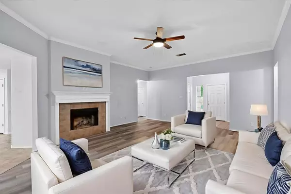 Burleson, TX 76028,729 Ridgehill Drive