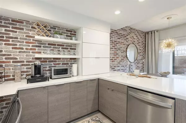 5100 Verde Valley Lane #135, Dallas, TX 75254