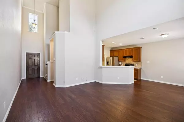 Plano, TX 75024,8742 San Bernard Street