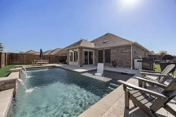 Aubrey, TX 76227,11101 Blaze Street