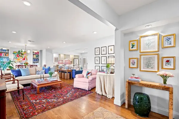 Dallas, TX 75214,5322 Ridgelawn Drive