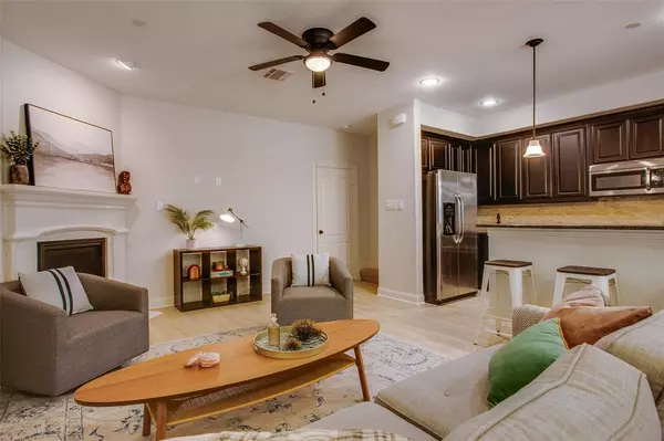 Carrollton, TX 75010,4421 Riverview Drive