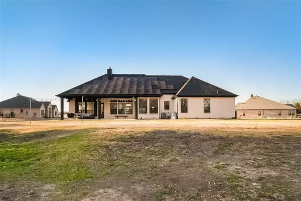 Van Alstyne, TX 75495,1843 Granite Way