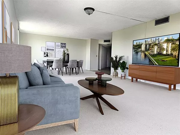 Fort Lauderdale, FL 33315,1201 River Reach Dr #416