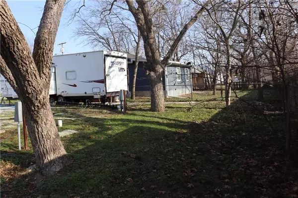 Mart, TX 76664,502 E Navarro Street