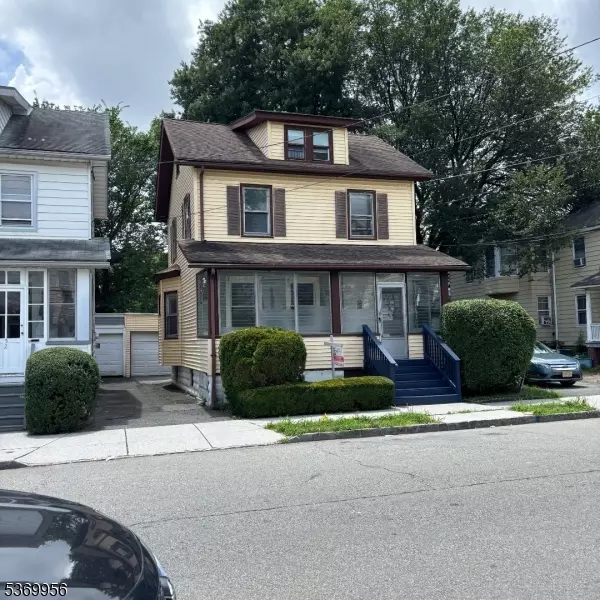 West Orange Twp., NJ 07052,54 Mitchell St