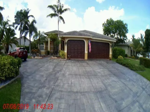 Coral Springs, FL 33076,5062 Kensington Cir