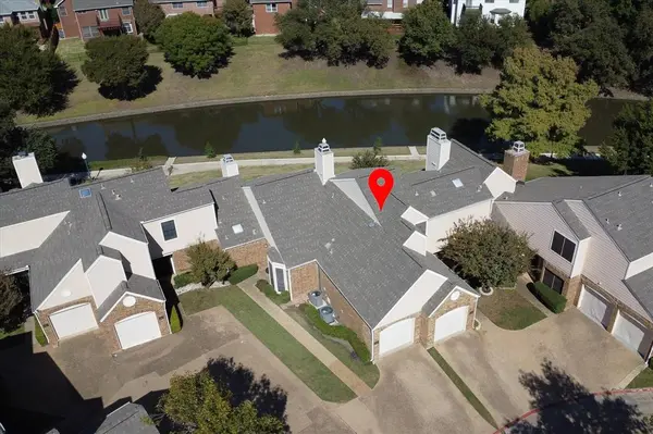 Irving, TX 75063,211 Cimarron Trail #4